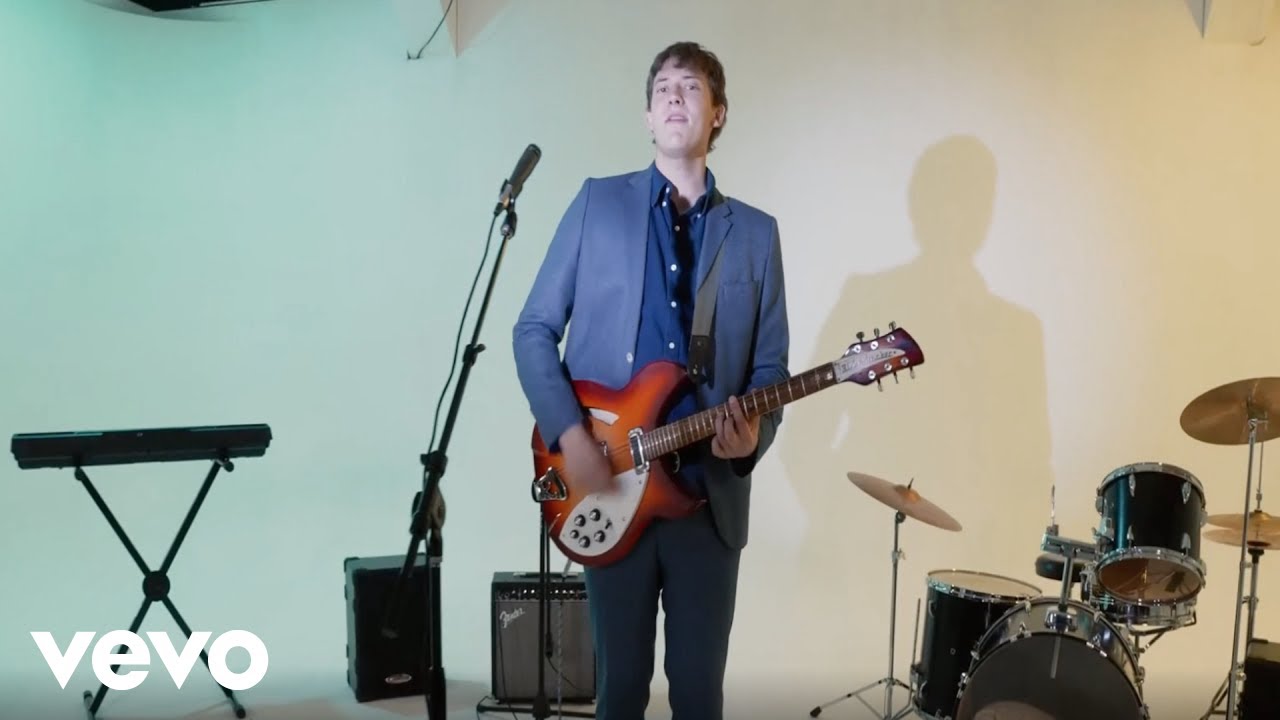 Carter Brady - Starlight (Official Music Video)