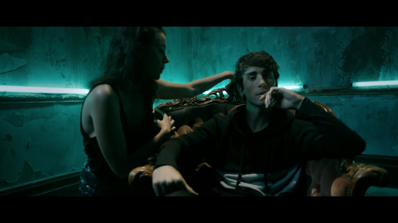 Nick de la Hoyde - Never Gonna Beg For It (Official Music Video)