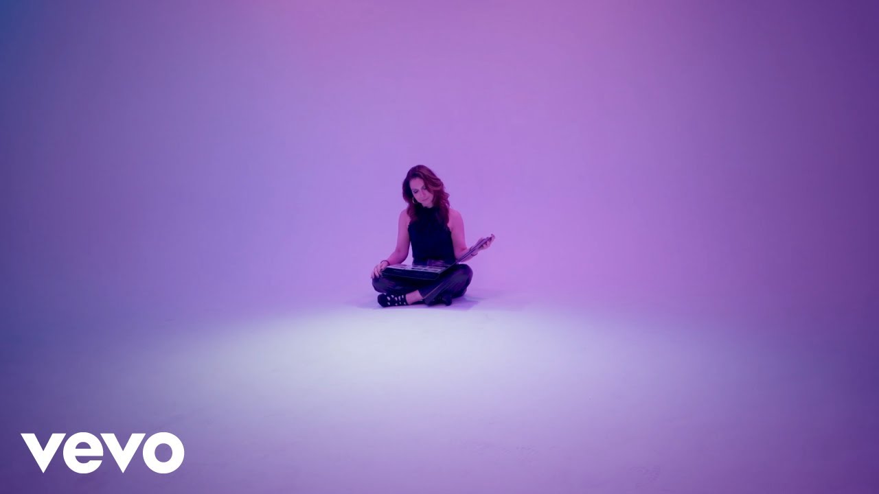 Theresa - Rearview (Official Video)