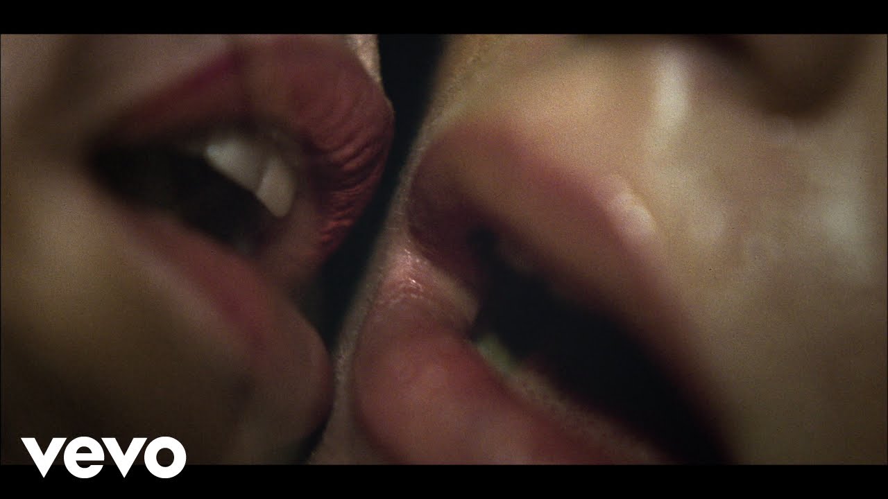 The All-American Rejects - Sweat (Official Music Video)