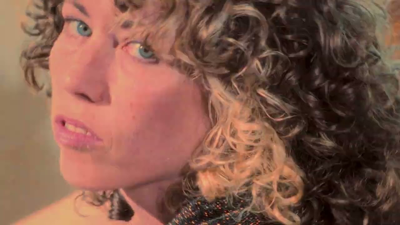 The Meringues - Royalty [Official Music Video]