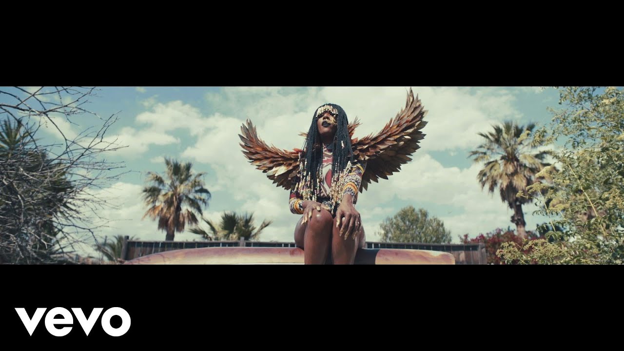 DAWN - Wake Up (A Fashion Film)