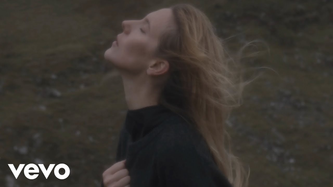 Nicki Wells - I Have Longed To Be Here (Official Music Video)