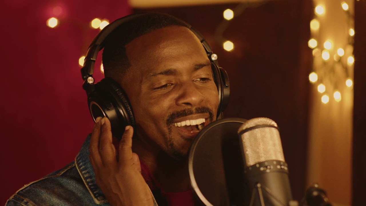 "Nothing Like Christmas Day"-Keith Robinson (official video)