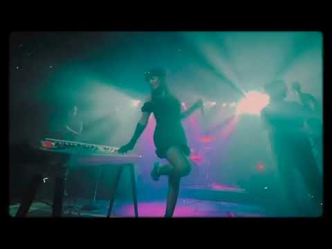 Black Viiolet - "Stayin In" live at Bearded Monkey Music