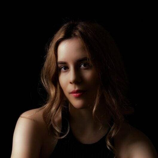 "Been Doing This" Cover Art
Music Producer and singer/songwriter &Aacute;maris
